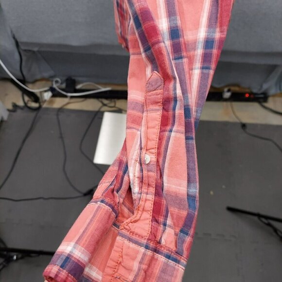 Urban Pipeline Mens Pink Plaid Long Sleeve Shirt Size Medium Surf Old School - Picture 6 of 9
